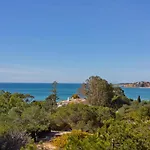 Beach Front Apartment Barracuda Albufeira